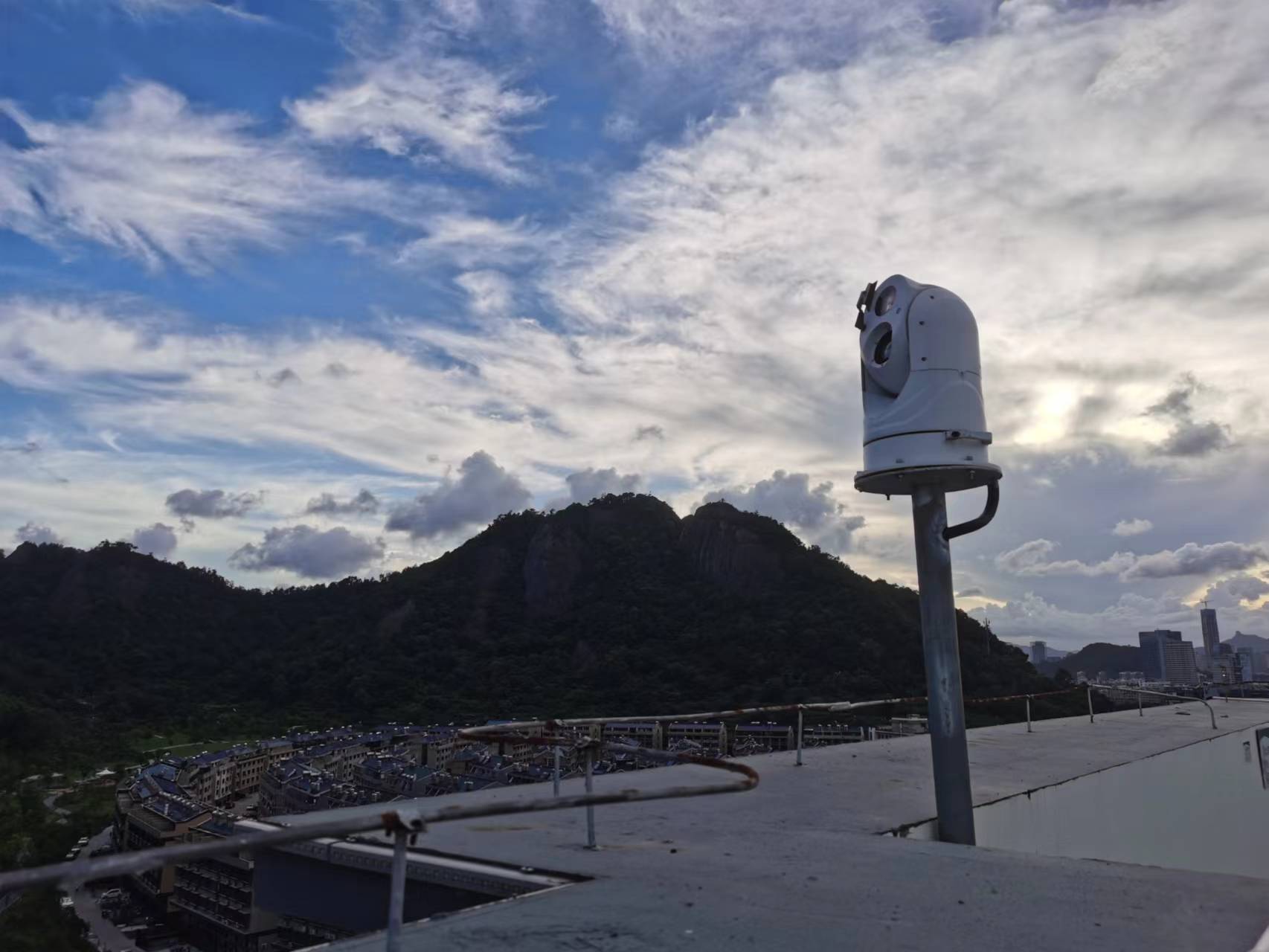 Selection Criteria for Coastal and Border Surveillance PTZ Cameras