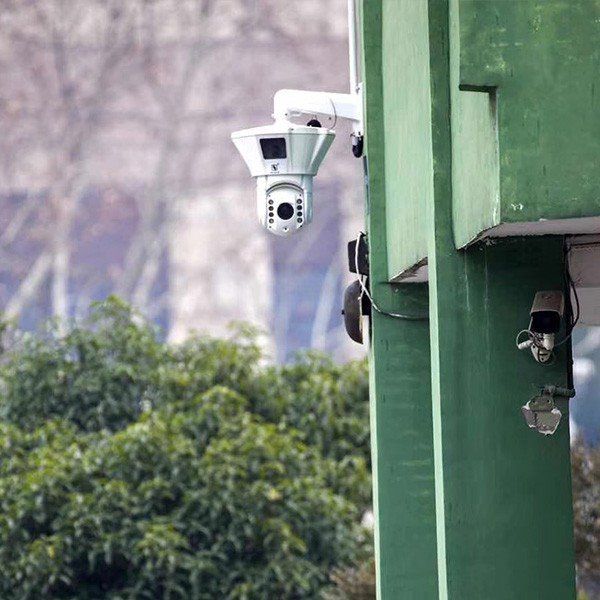Manufacturer-Grade PTZ Vehicle Camera for Detailed Surveillance
