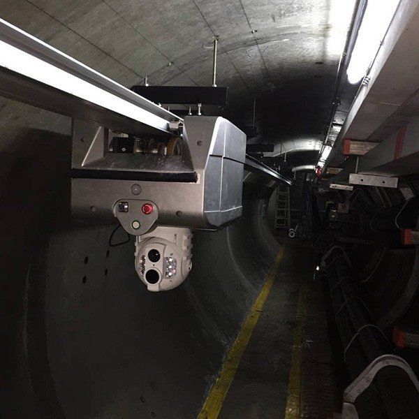 OEM Multi Sensor Long Range Thermal Camera Manufacturer –640 25mm Vehicle Mounted Thermal PTZ System – SOAR detail pictures